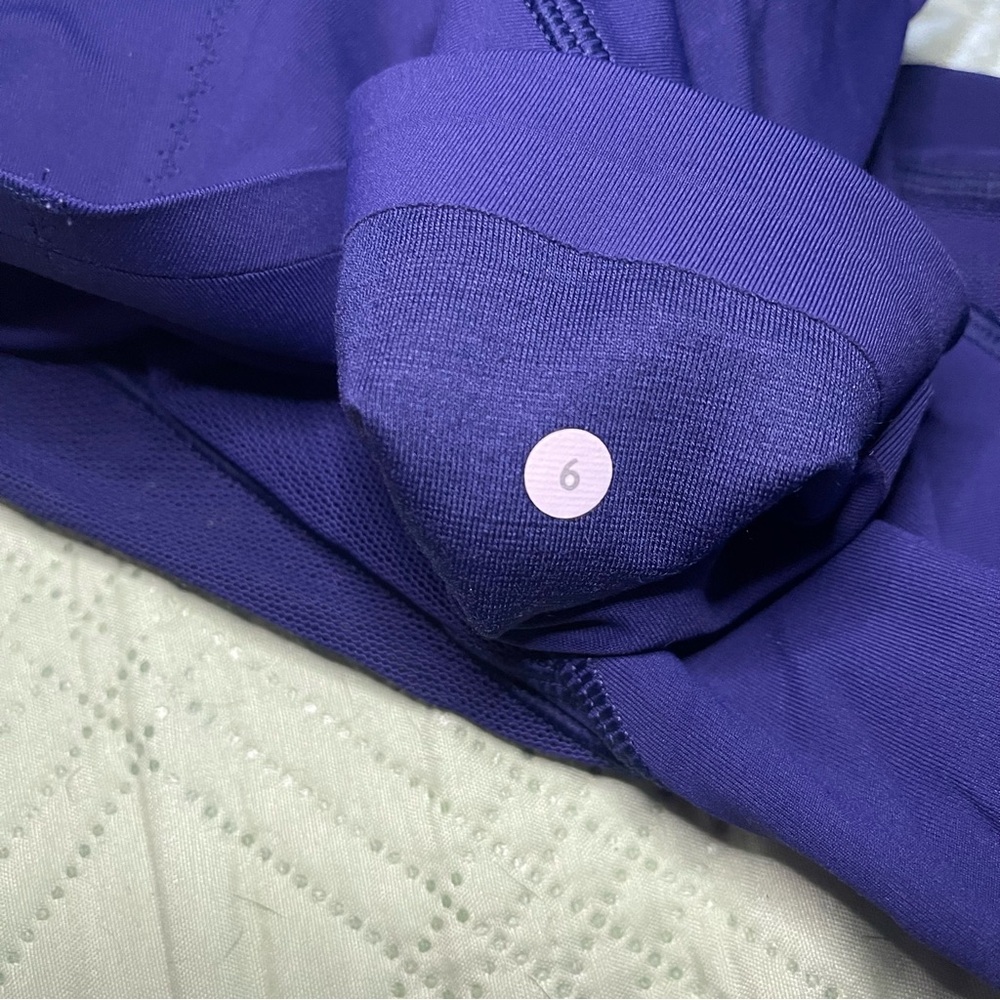 Lululemon Blue Leggings - Picture 5 of 6
